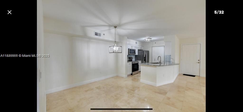 Interior, Kitchen, Pendant Lights, Stainless Steel Appliances