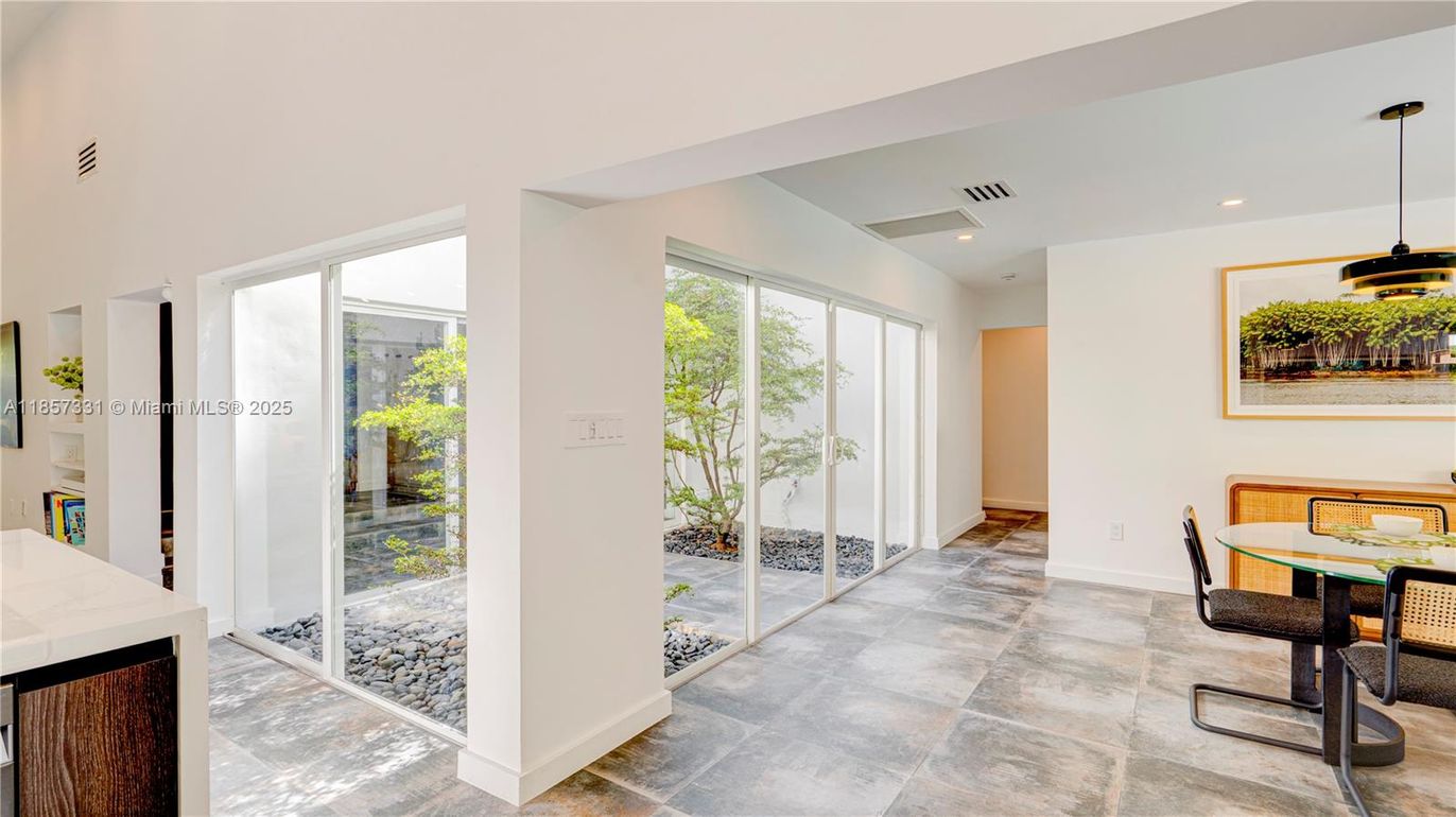 Interior, Pendant Lights, Recessed Lighting