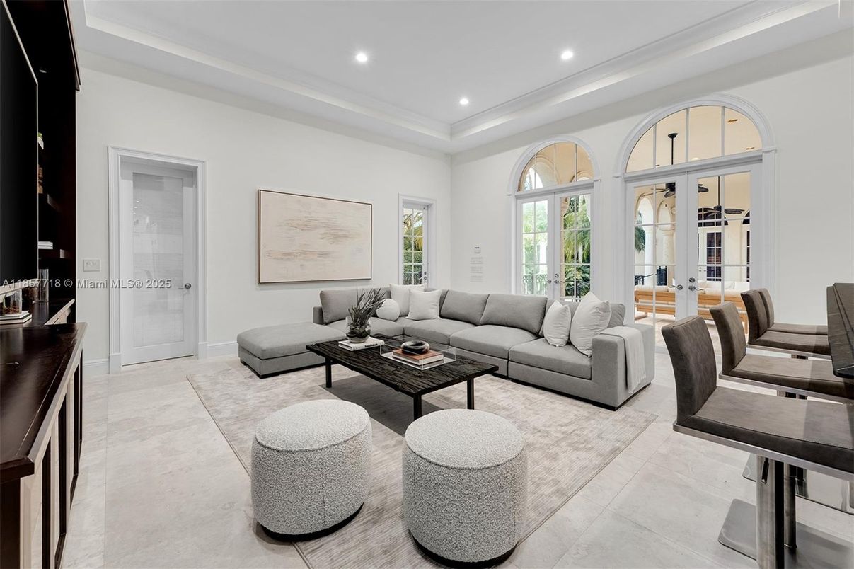 Interior, Living room, Recessed Lighting