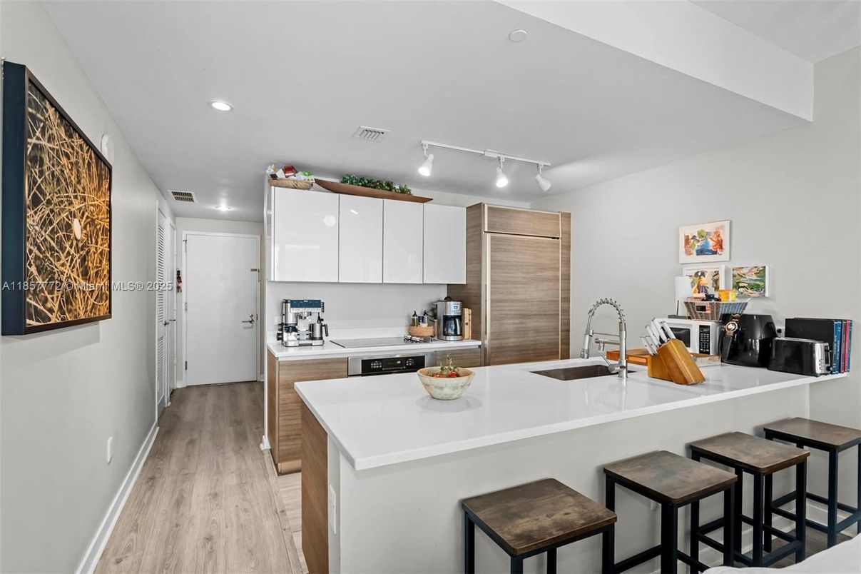 Interior, Kitchen, Recessed Lighting, Wood Texture Flooring