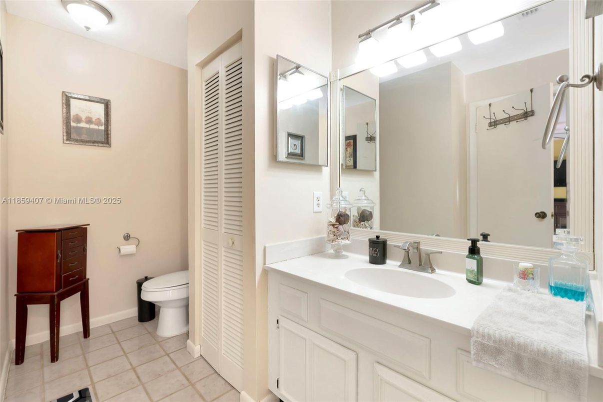 Bathroom, Interior