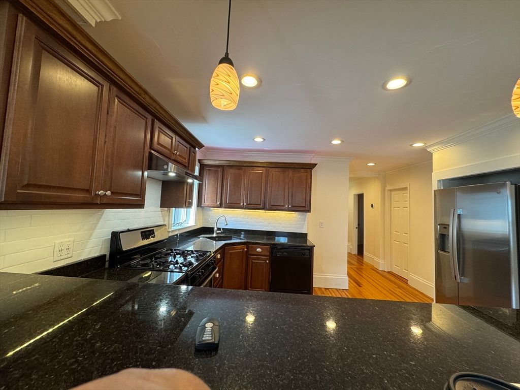 Interior, Kitchen, Pendant Lights, Recessed Lighting, Wood Texture Flooring