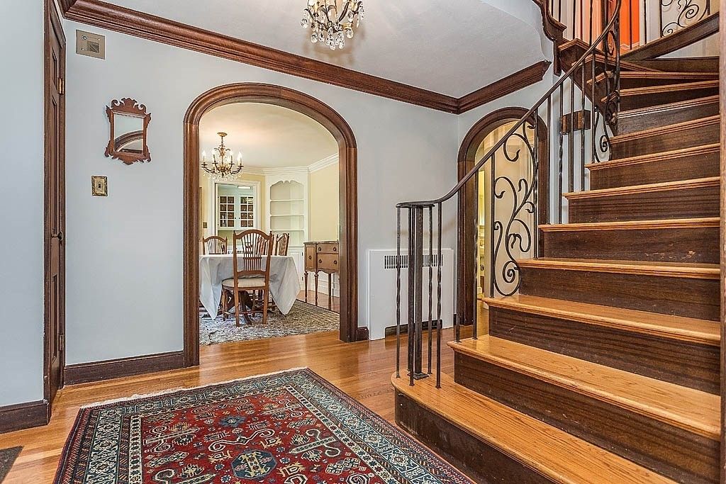 Chandelier, Interior, Wood Texture Flooring