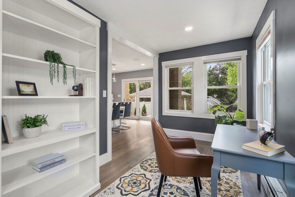 Home Office, Interior, Recessed Lighting, Wood Texture Flooring