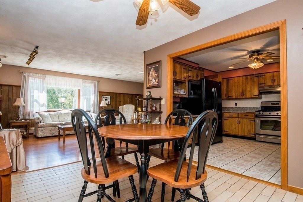 Dining room, Interior, Kitchen, Living room, Stainless Steel Appliances, Wood Texture Flooring