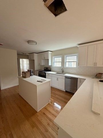 Interior, Kitchen, Wood Texture Flooring