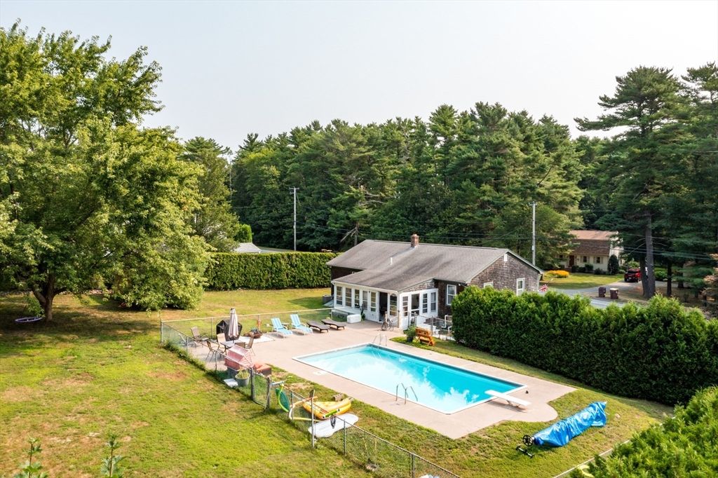 Backyard, Exterior, Pool