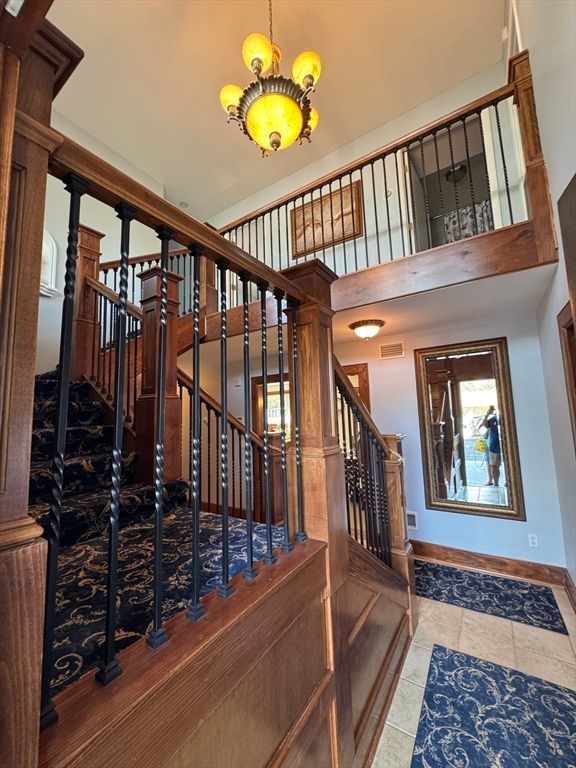 Chandelier, Interior