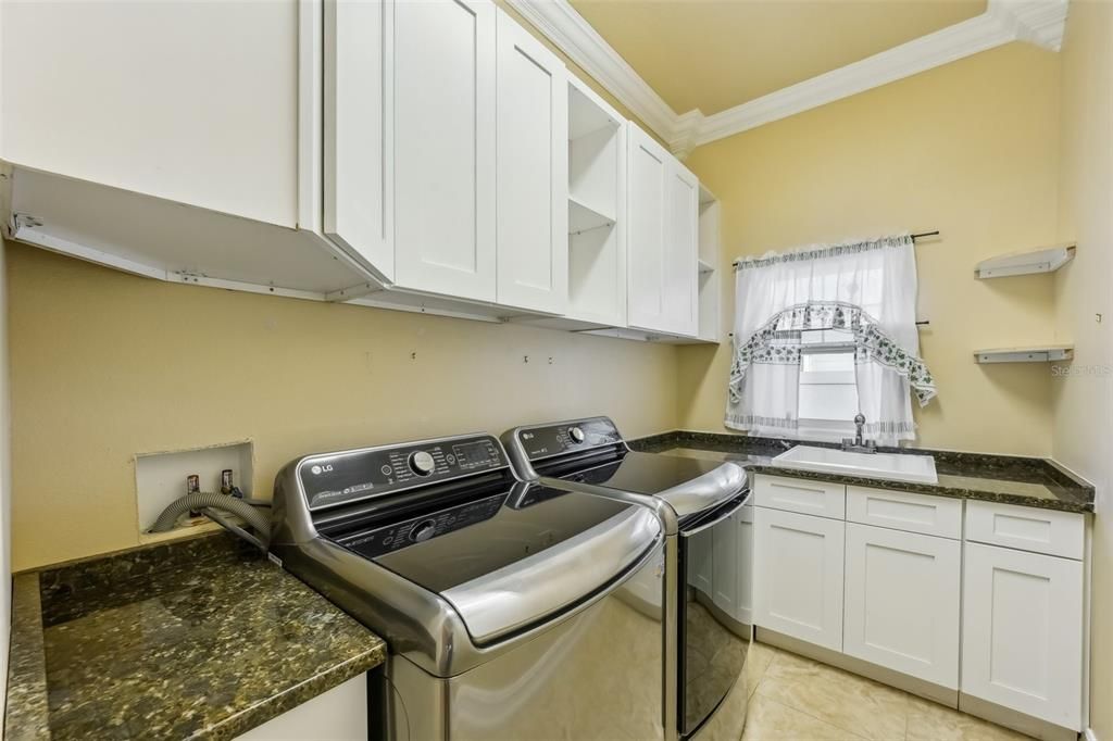 Interior, Washer