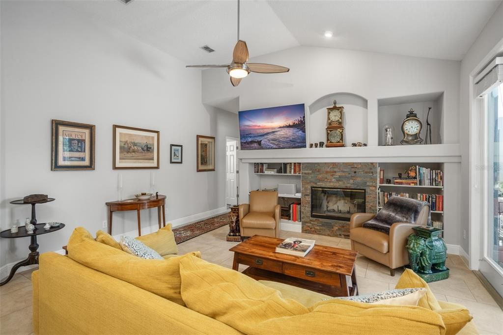 Fireplace, Interior, Living room, Recessed Lighting