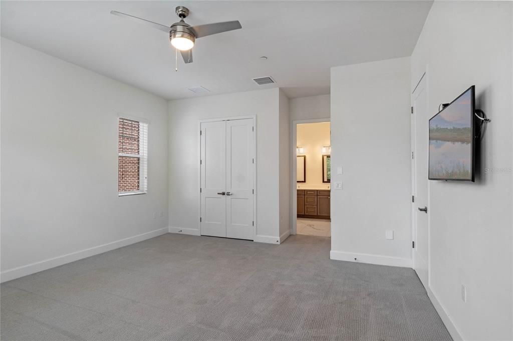 Bathroom, Empty room, Interior