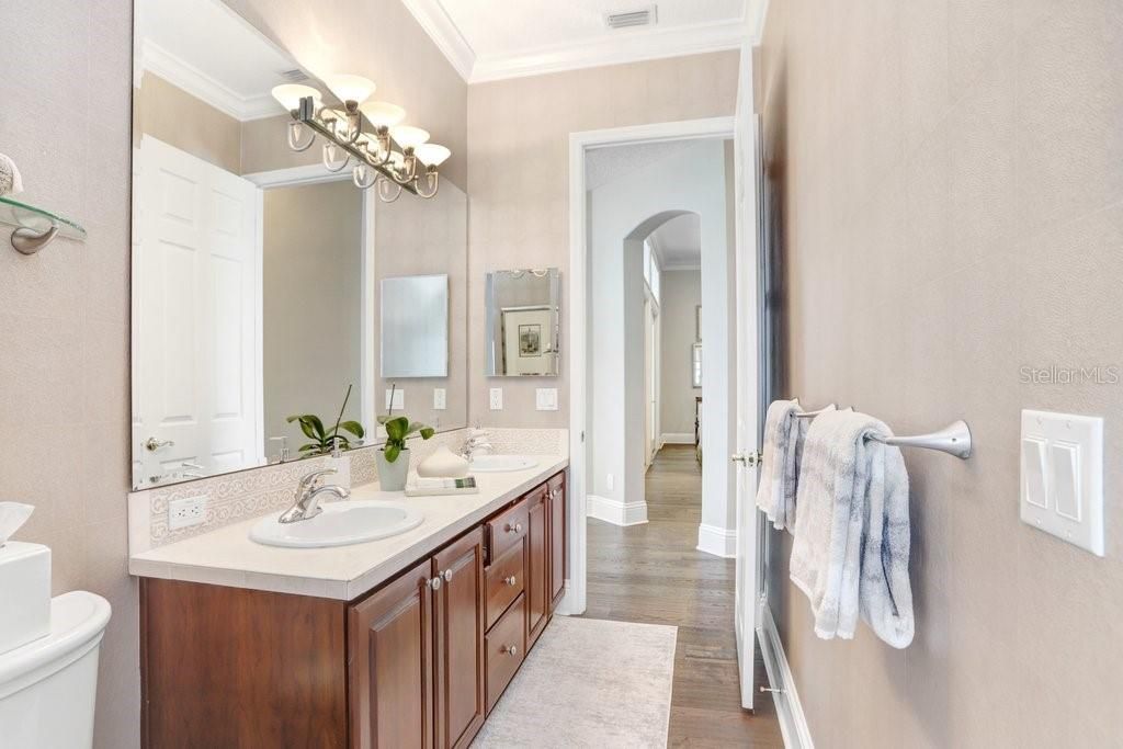Bathroom, Dual Sink Vanities, Interior, Wood Texture Flooring