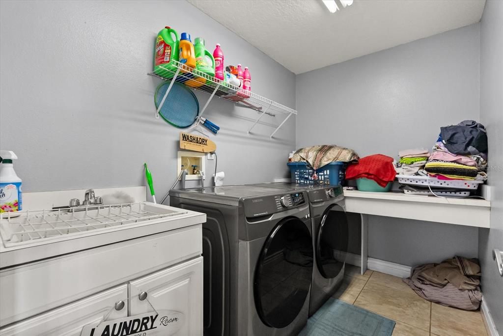 Interior, Washer