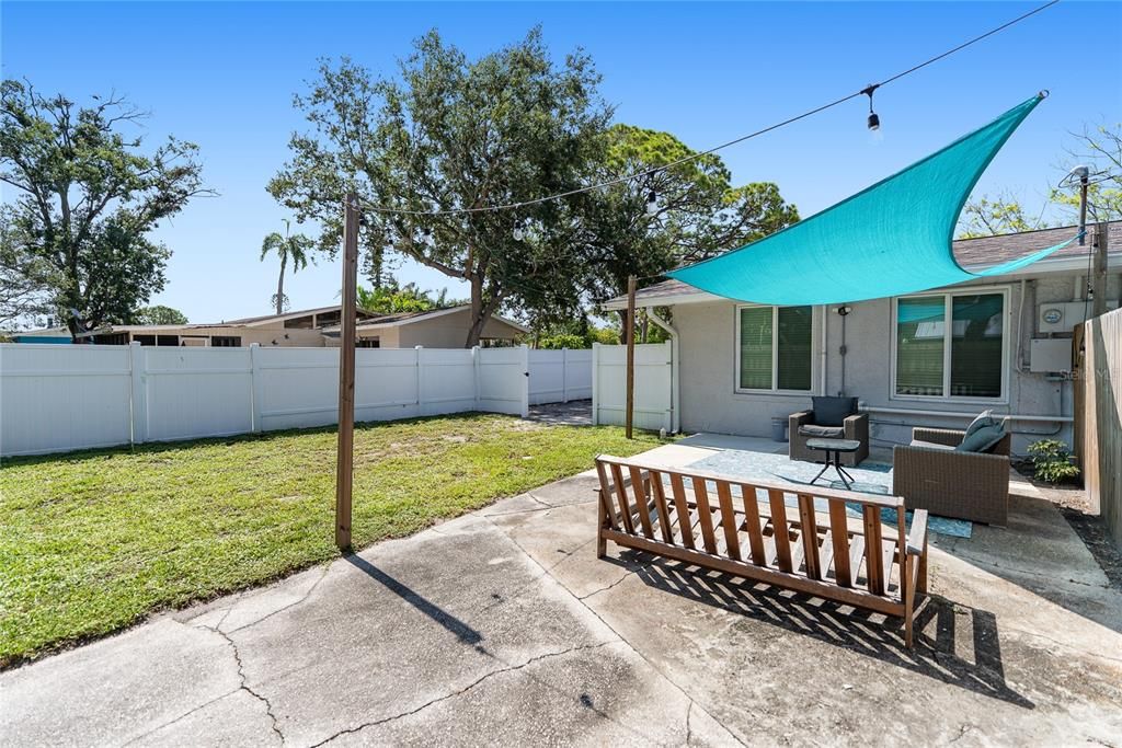 Backyard, Exterior