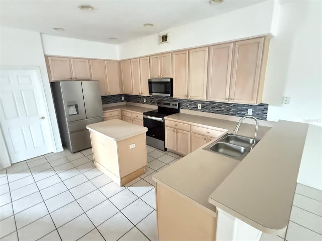 Interior, Kitchen, Recessed Lighting