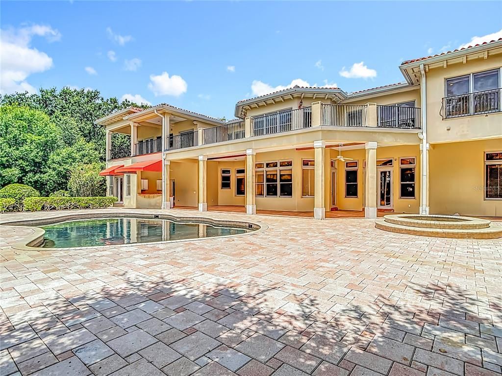 Exterior, Pool