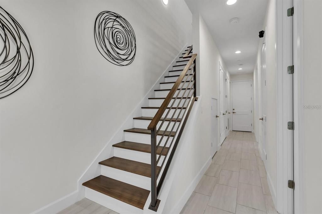 Interior, Recessed Lighting