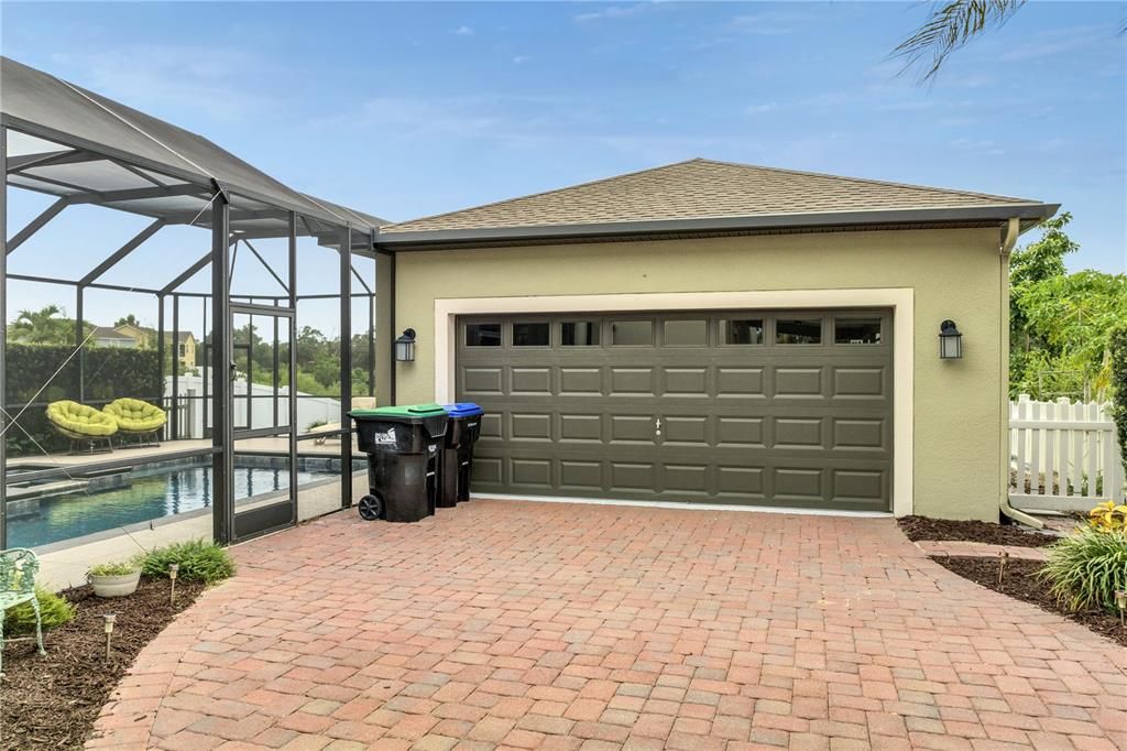 Detached Garage, Exterior, Glass Ceilings
