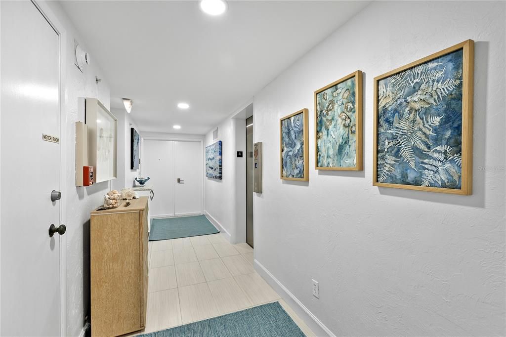 Elevator, Interior, Recessed Lighting