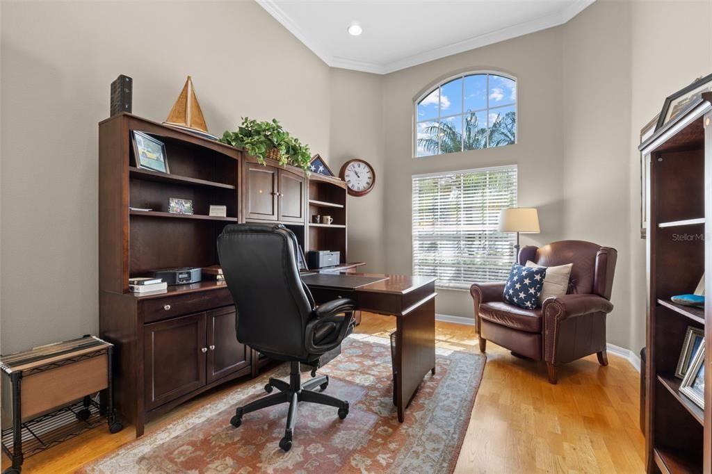 Home Office, Interior, Recessed Lighting, Wood Texture Flooring
