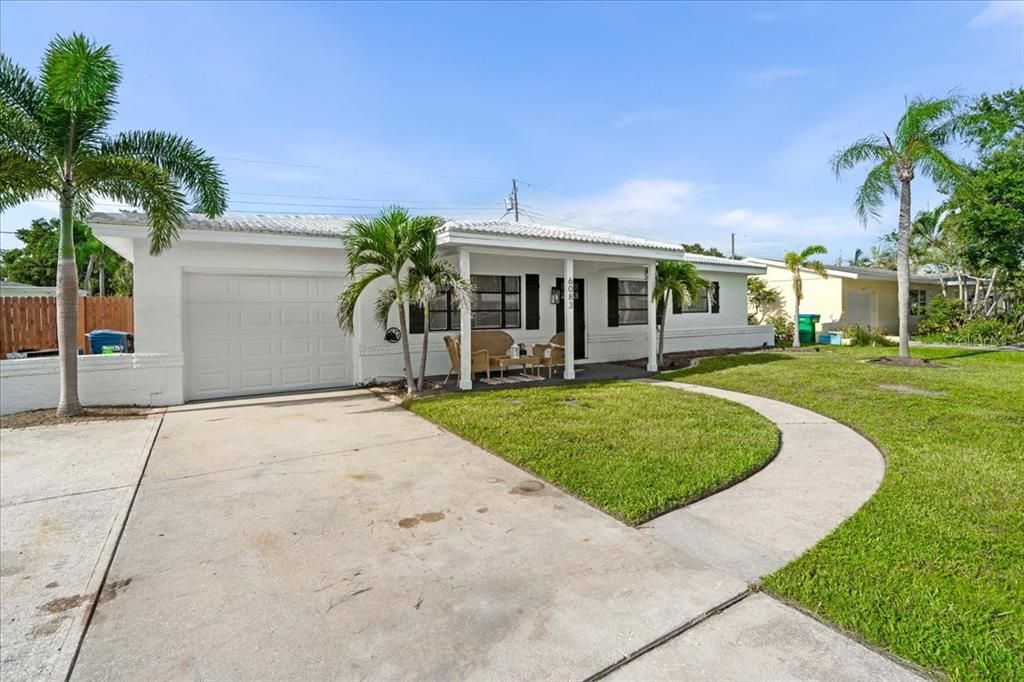Backyard, Exterior