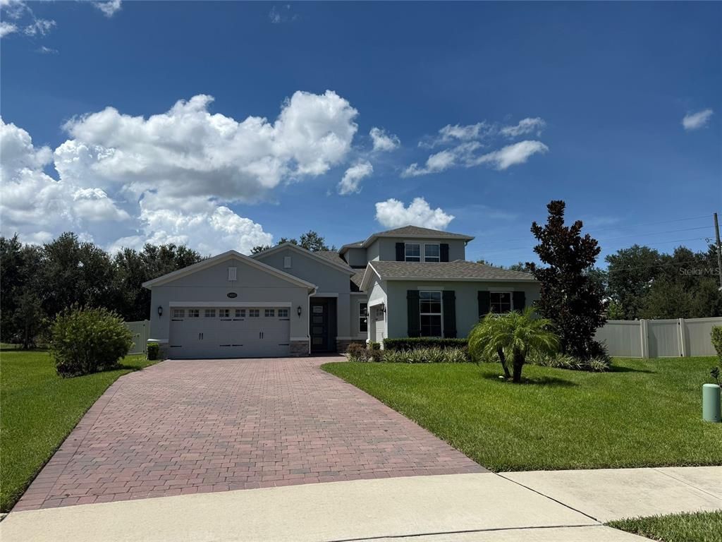 Attached, Backyard, Exterior, Facade, Ranch