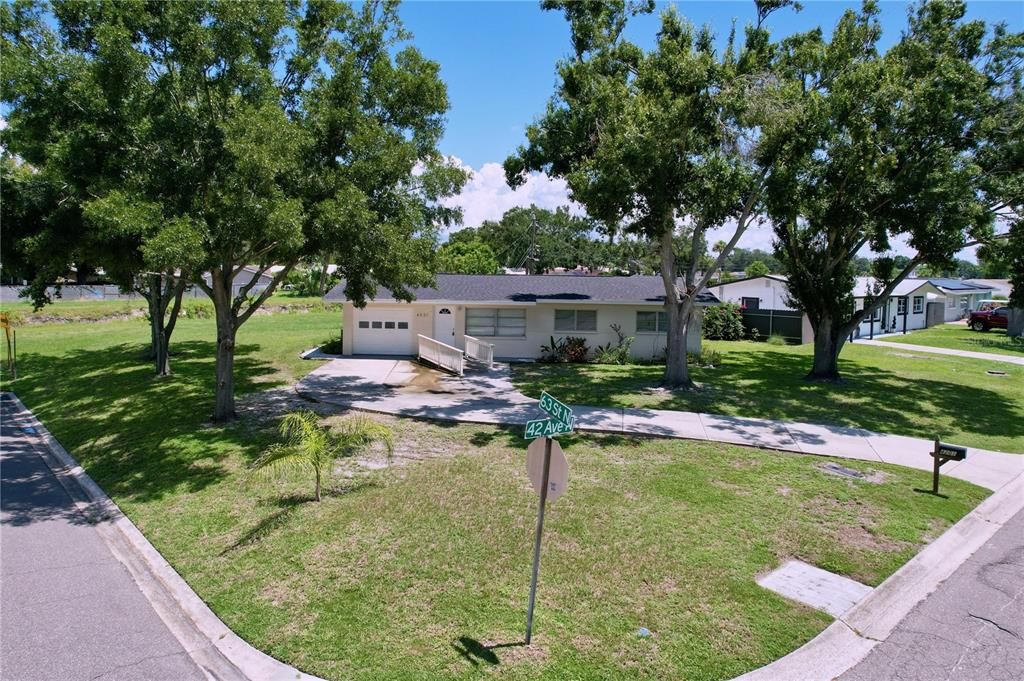 Backyard, Exterior