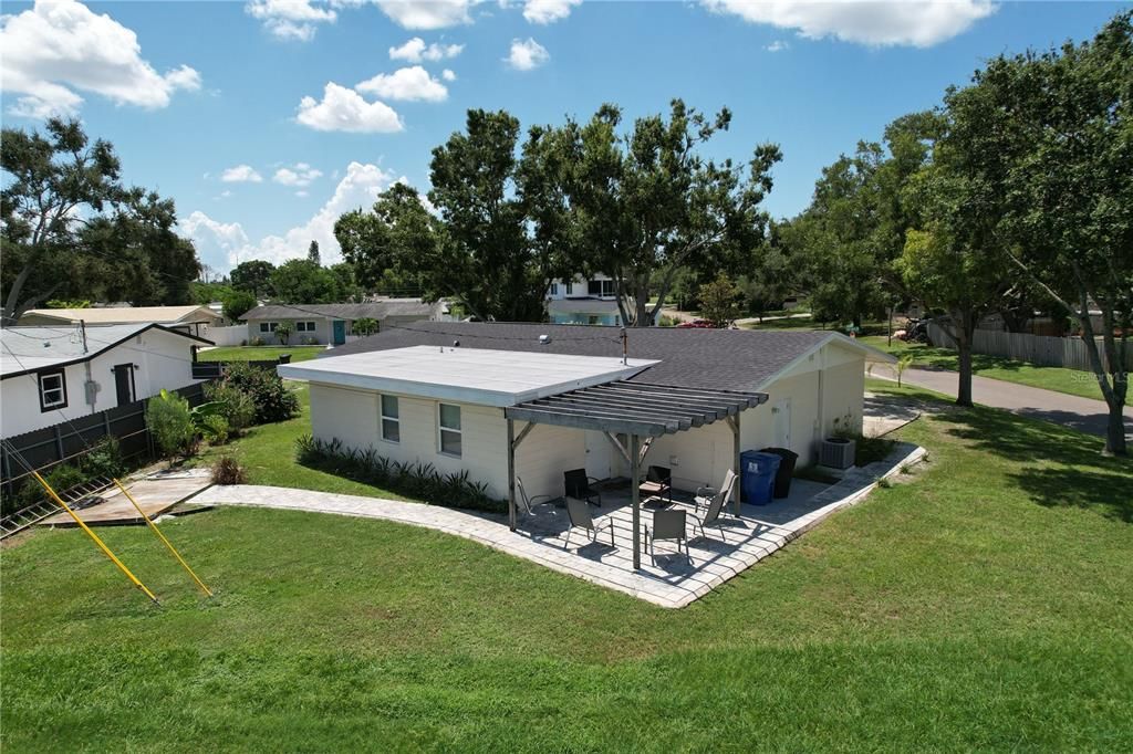 Backyard, Exterior