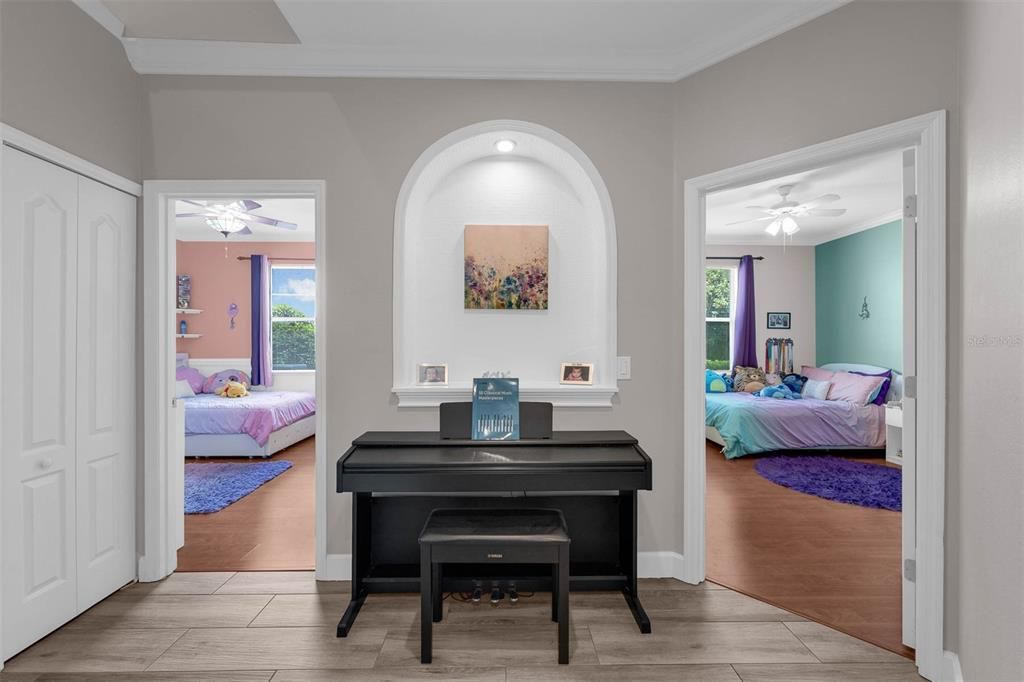 Bedroom, Interior, Piano, Wood Texture Flooring