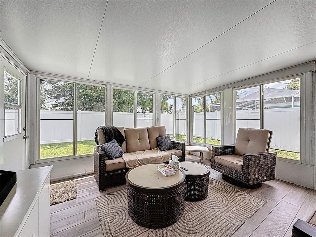 Interior, Living room, Sun Room, Wood Texture Flooring
