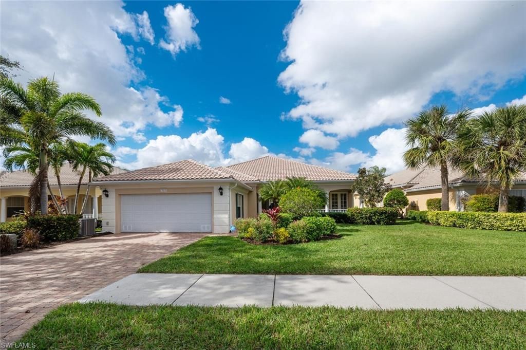 Attached, Backyard, Exterior, Facade, Ranch