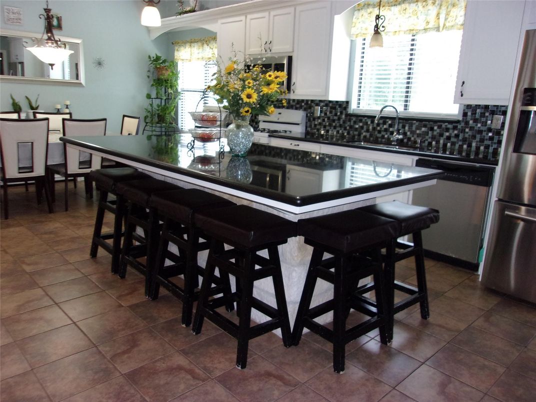Dining room, Interior, Kitchen, Pendant Lights