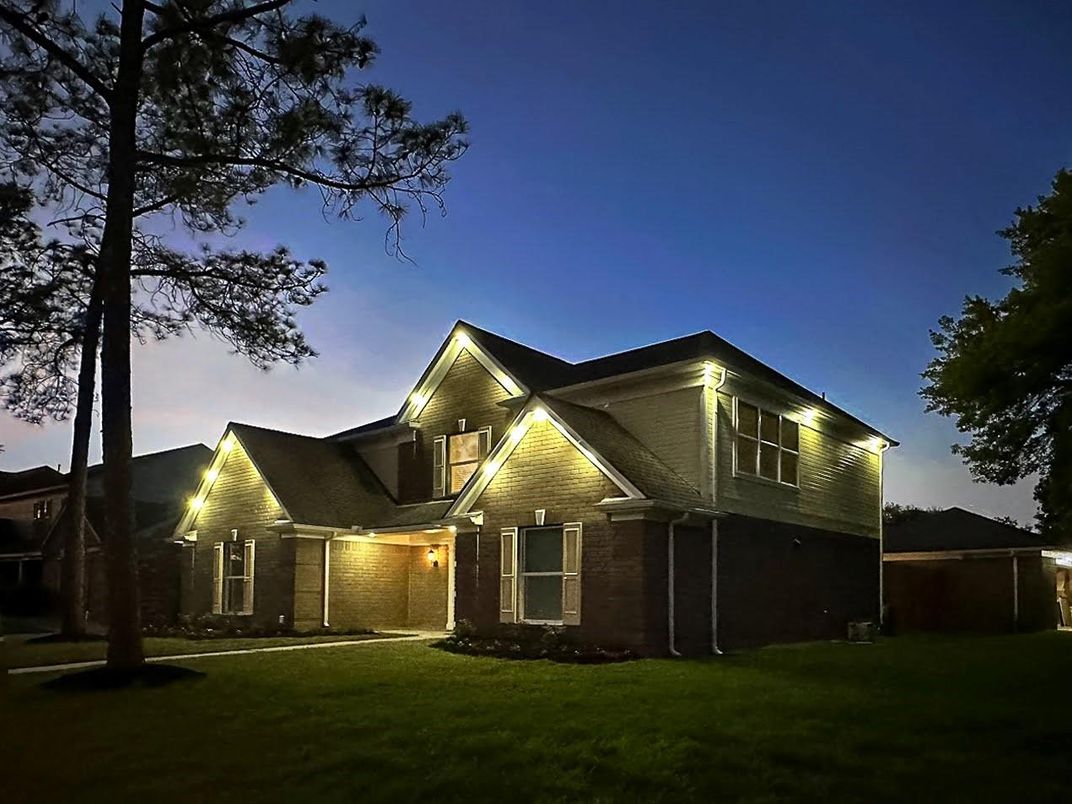 Backyard, Exterior, Facade, Farmhouse