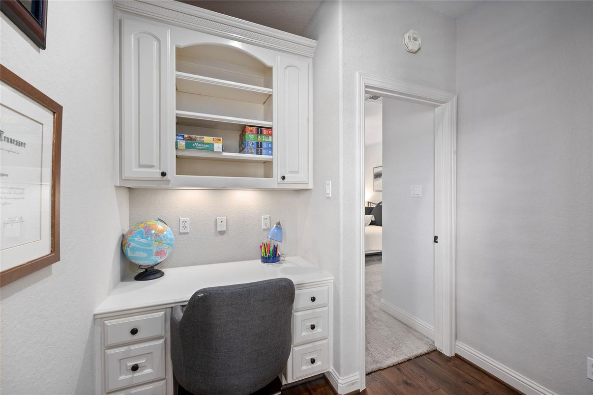 Home Office, Interior, Wood Texture Flooring