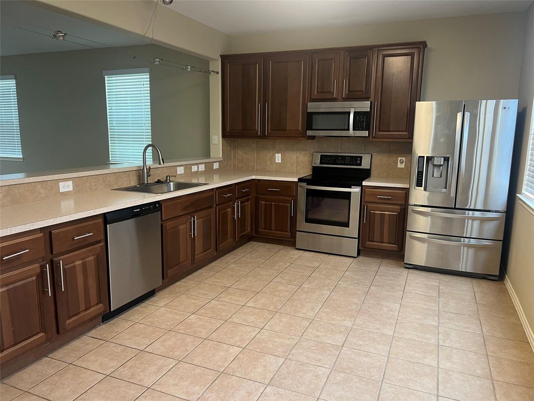 Interior, Kitchen, Stainless Steel Appliances