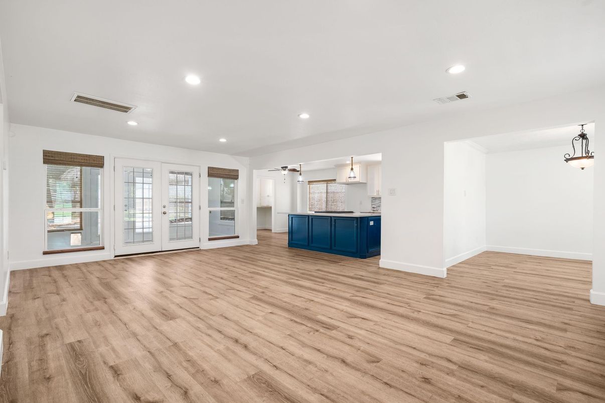 Empty room, Interior, Pendant Lights, Recessed Lighting, Wood Texture Flooring