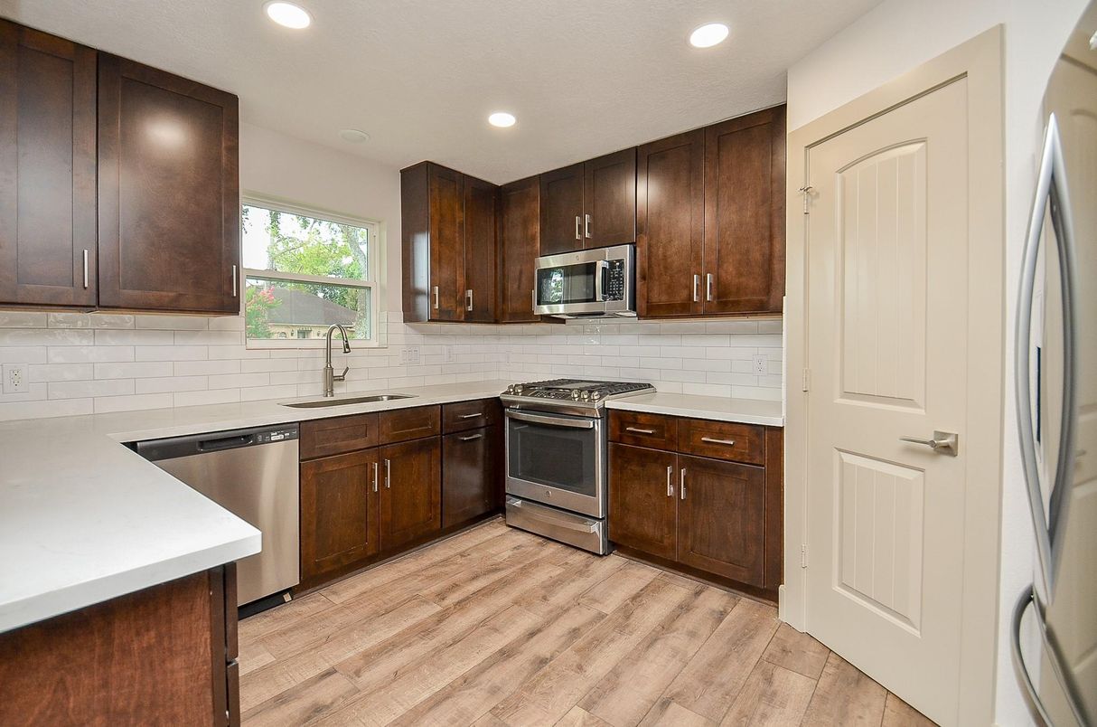 Interior, Kitchen, Recessed Lighting, Stainless Steel Appliances, Wood Texture Flooring