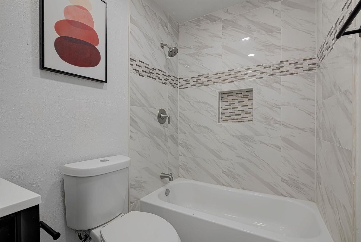 Bathroom, Interior, Marble Walls