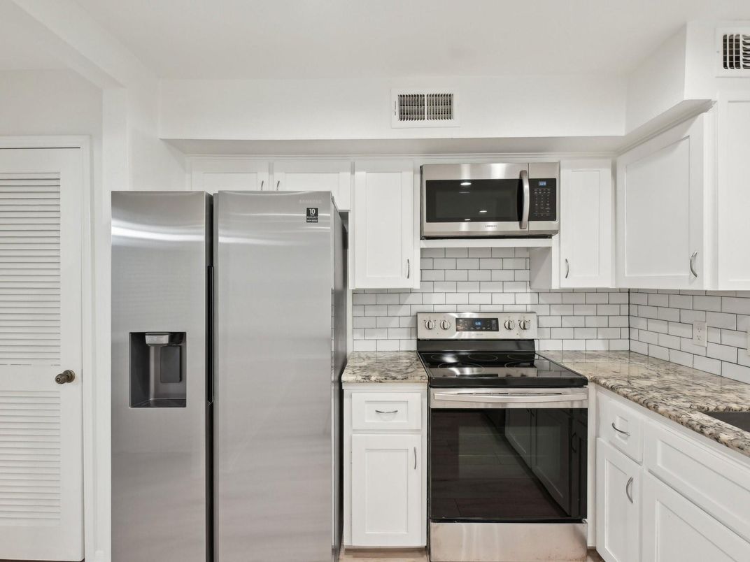 Interior, Kitchen, Stainless Steel Appliances