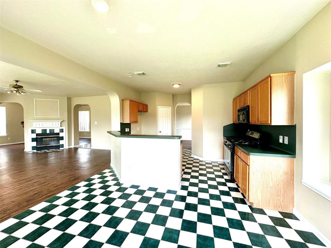 Interior, Kitchen, Recessed Lighting, Wood Texture Flooring