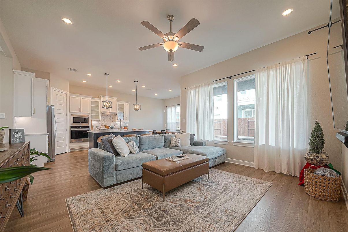Interior, Kitchen, Living room, Pendant Lights, Recessed Lighting, Stainless Steel Appliances, Wood Texture Flooring