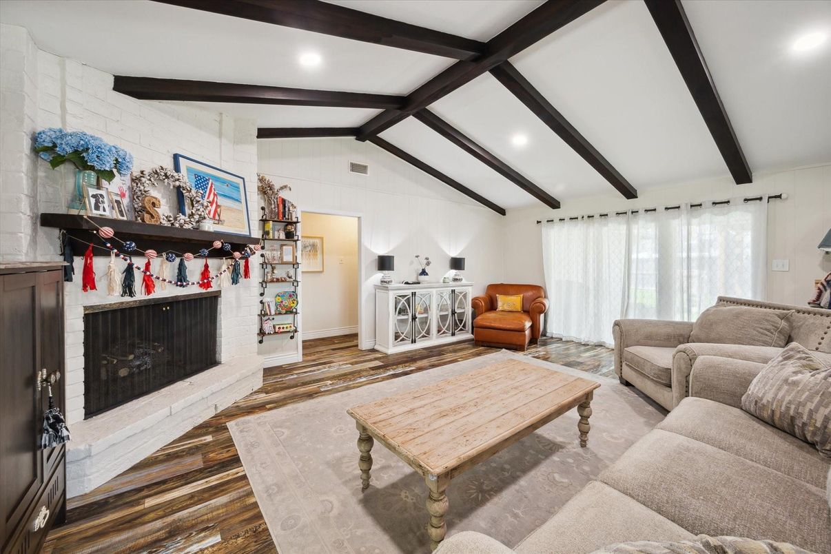 Fireplace, Interior, Living room, Recessed Lighting, Wooden Beams, Wood Texture Flooring