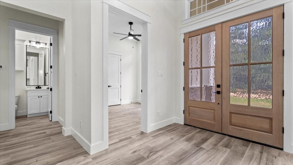 Bathroom, Interior, Wood Texture Flooring