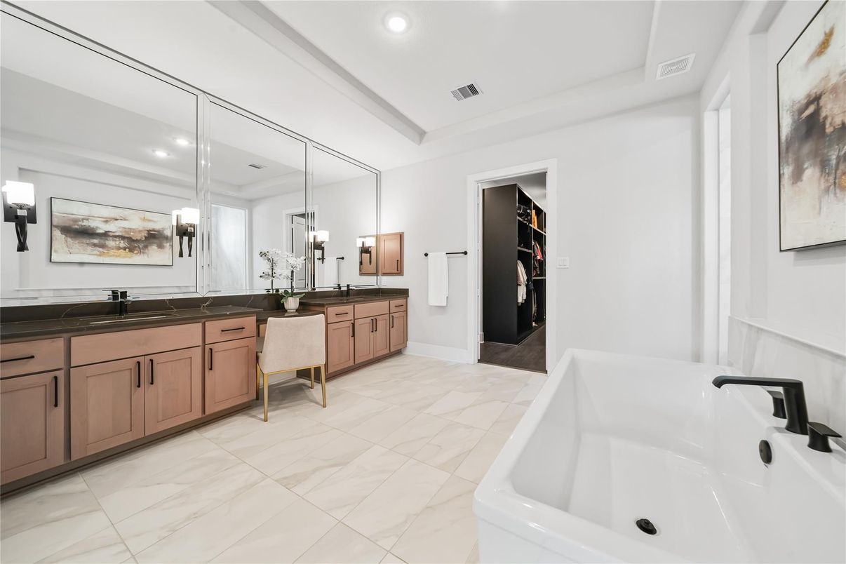 Bathroom, Dual Sink Vanities, Interior, Marble, Recessed Lighting