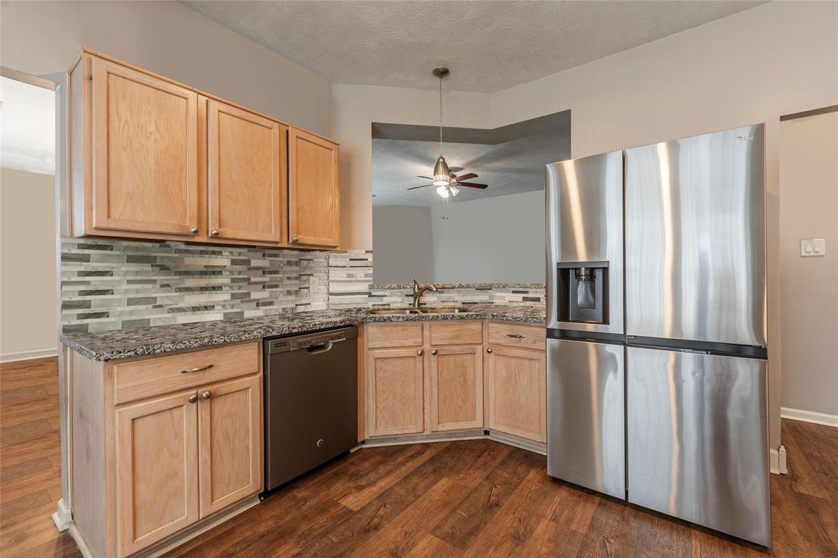 Interior, Kitchen, Stainless Steel Appliances, Wood Texture Flooring