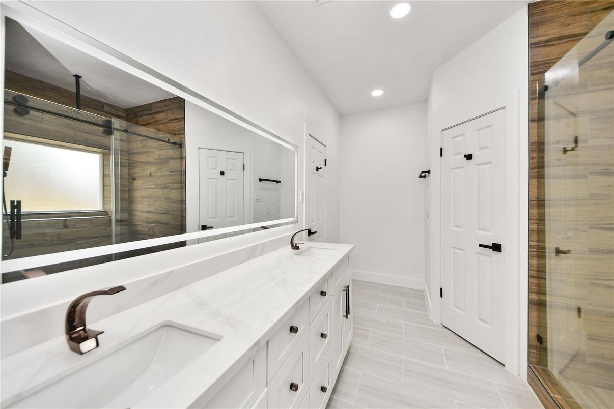 Bathroom, Dual Sink Vanities, Glass Shower, Interior, Recessed Lighting