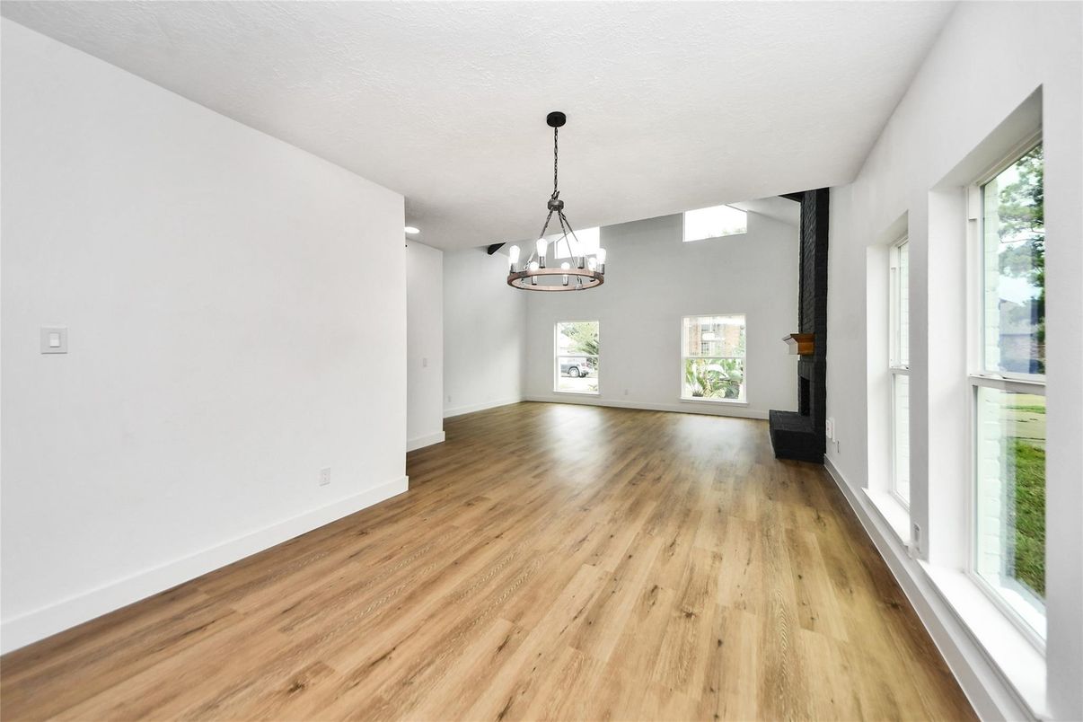 Chandelier, Empty room, Interior, Pendant Lights, Wood Texture Flooring