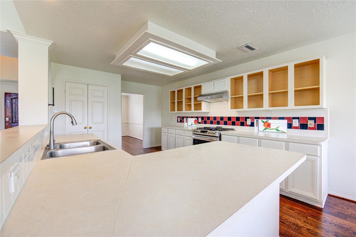Interior, Kitchen, Wood Texture Flooring