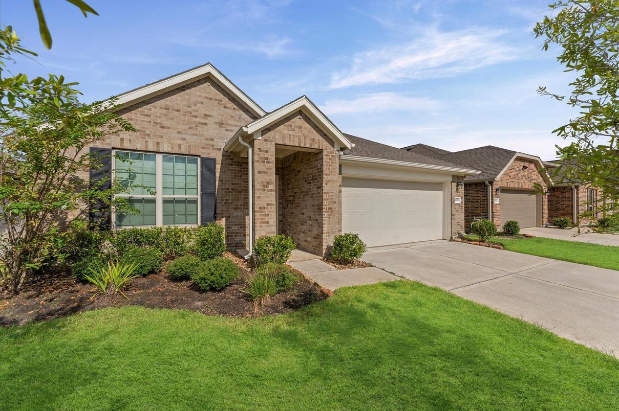 Attached, Exterior, Facade, Brick Facade, Brick Traditional