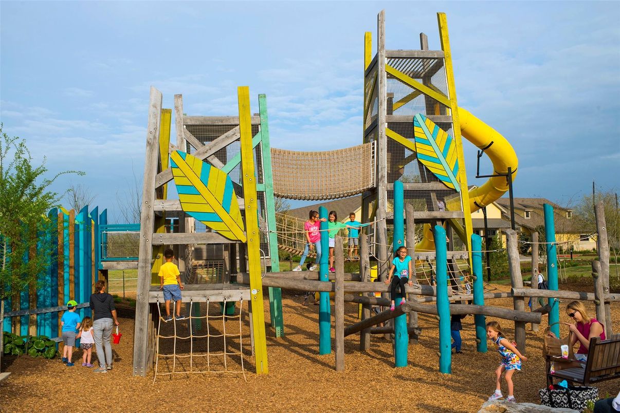 Backyard, Exterior, Playground